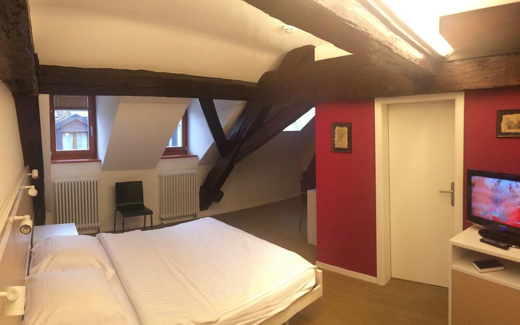 Auberge De Prangins Buitenkant foto