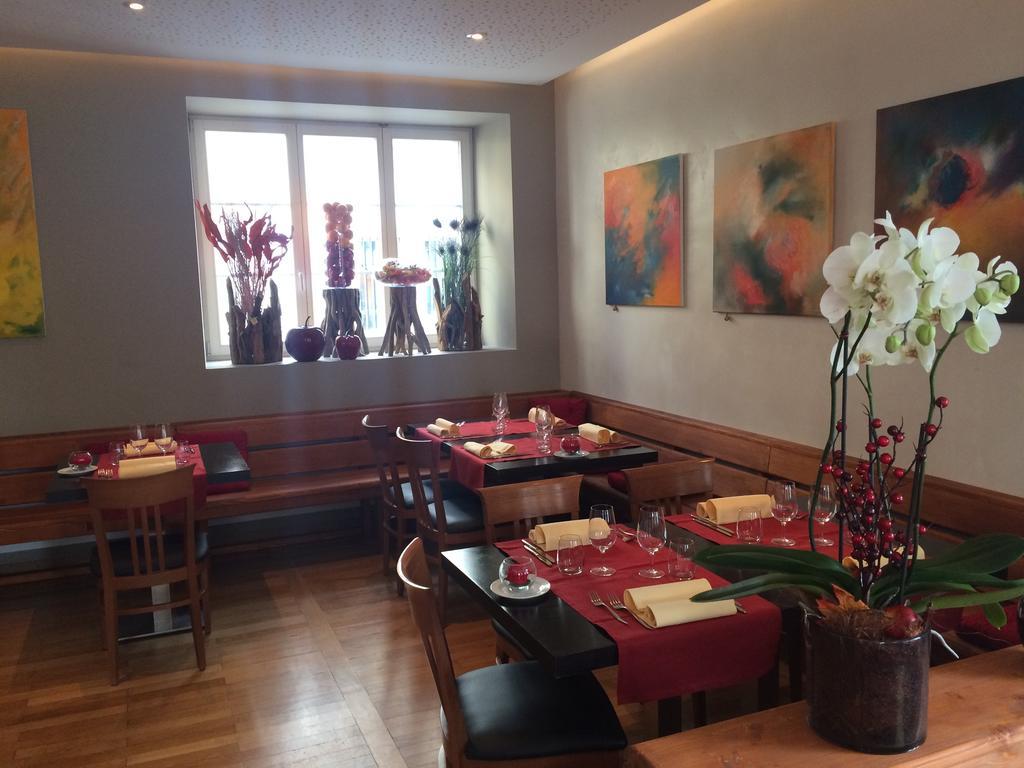 Auberge De Prangins Buitenkant foto