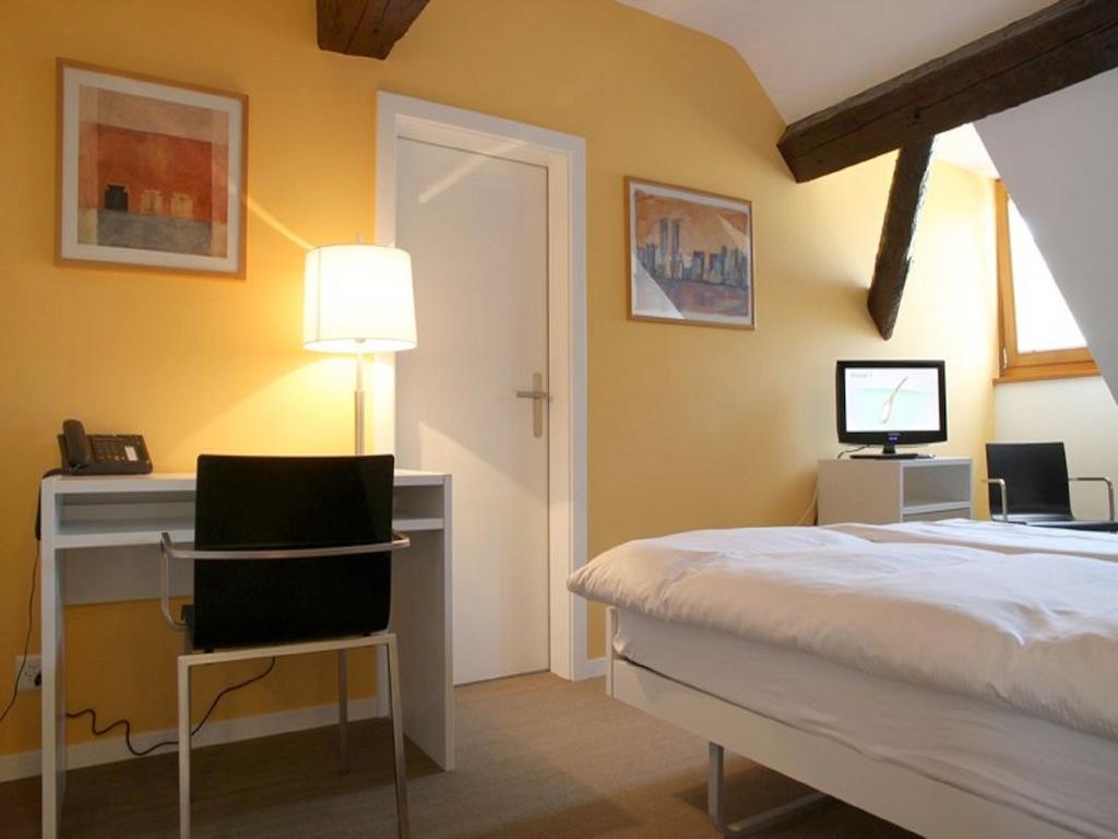 Auberge De Prangins Buitenkant foto